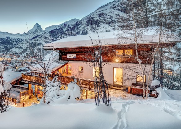 Exterior of Chalet A la Casa in Zermatt