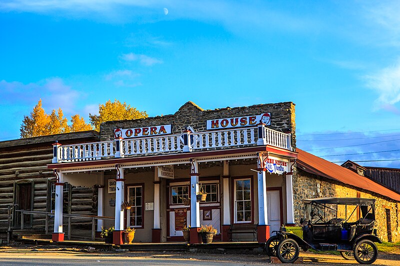 File:Virginia City, Montana (11226596683).jpg