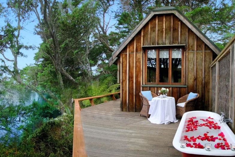 Magic Cottage Romantic, Chic Waterfront Seclusion - Kaeo, Northland, New Zealand